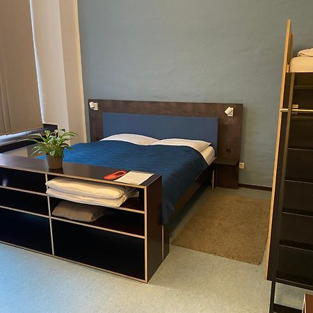 Huettenpalast Берлин Экстерьер фото